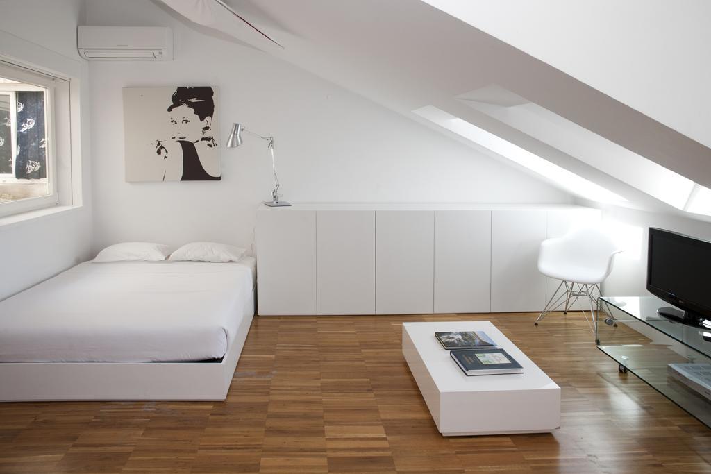 Hello Lisbon Bairro Alto Apartments Номер фото