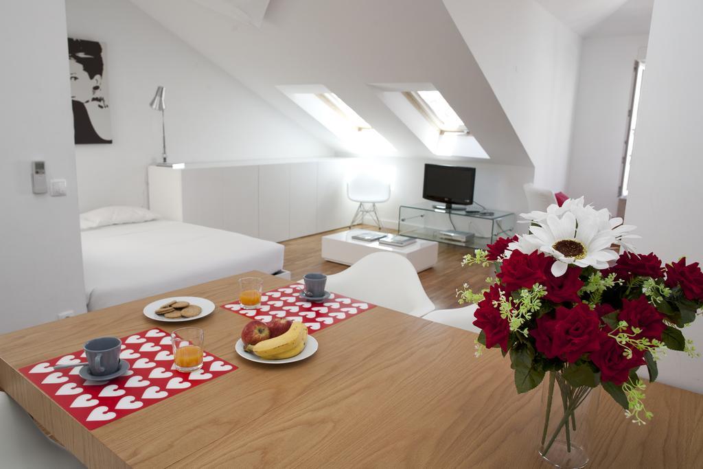 Hello Lisbon Bairro Alto Apartments Номер фото