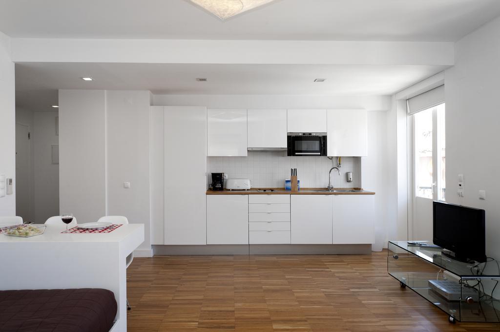 Hello Lisbon Bairro Alto Apartments Номер фото