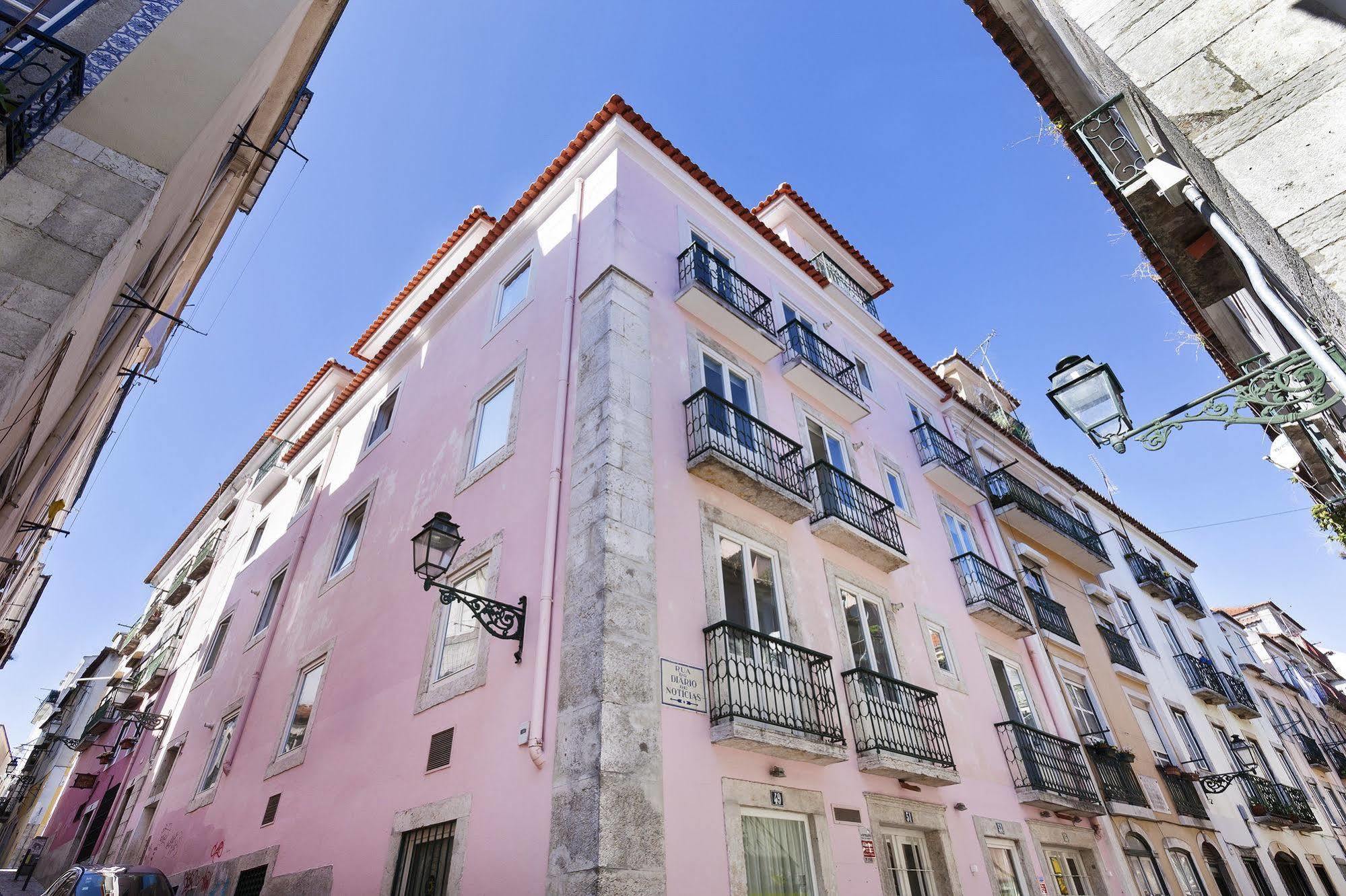 Hello Lisbon Bairro Alto Apartments Экстерьер фото