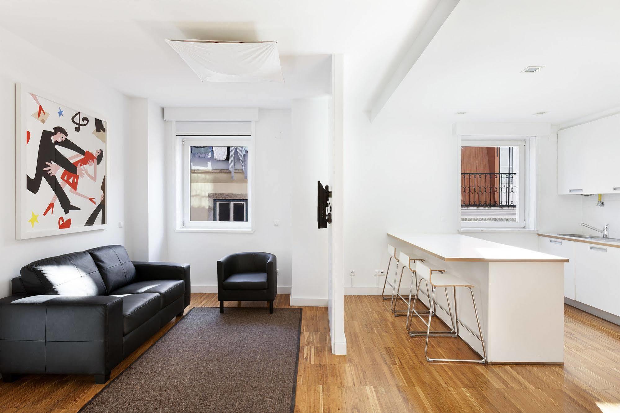 Hello Lisbon Bairro Alto Apartments Экстерьер фото